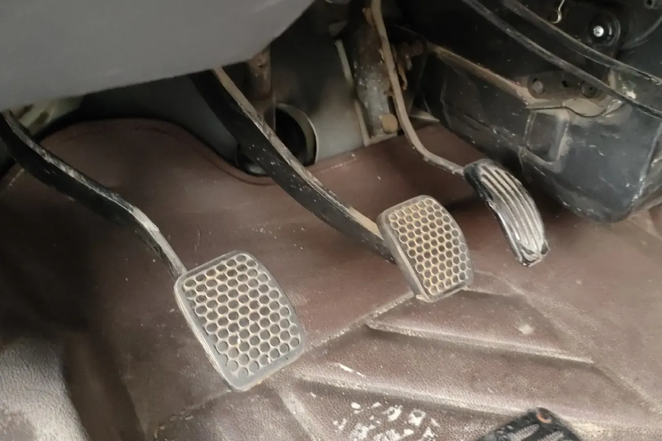 2013 BAIC WeiWang 306 1.2L 86HP L4 5MT,autocango,china used car exporter,china ev exporter,chinese used car exporter,chinese used ev exporter