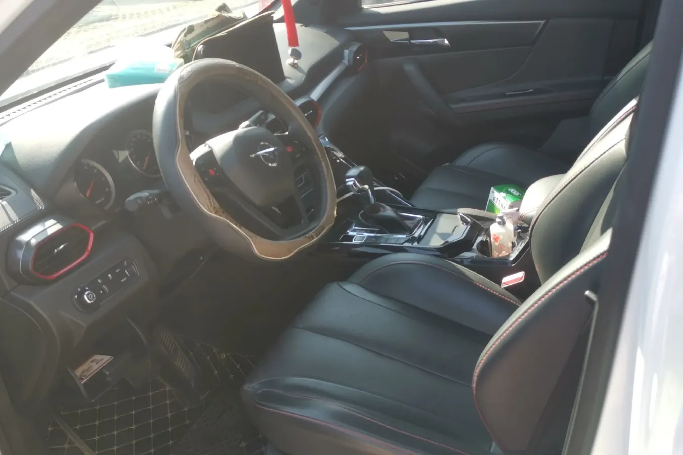 2019 HaiMa 8S 1.6T 195HP L4 6AT,autocango,china used car exporter,china ev exporter,chinese used car exporter,chinese used ev exporter