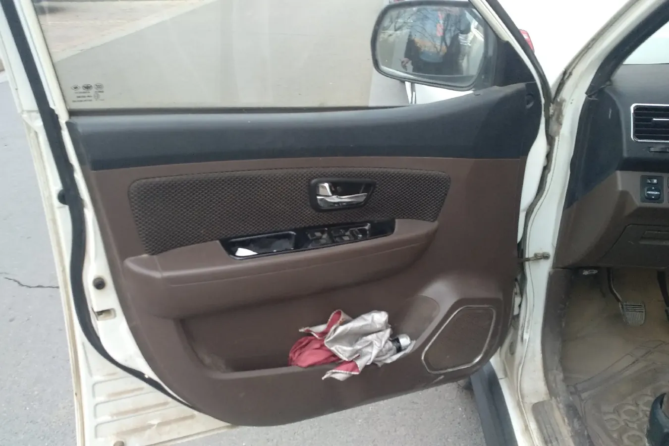 2015 FAW Senia S80 1.5L 109HP L4 5MT,autocango,china used car exporter,china ev exporter,chinese used car exporter,chinese used ev exporter