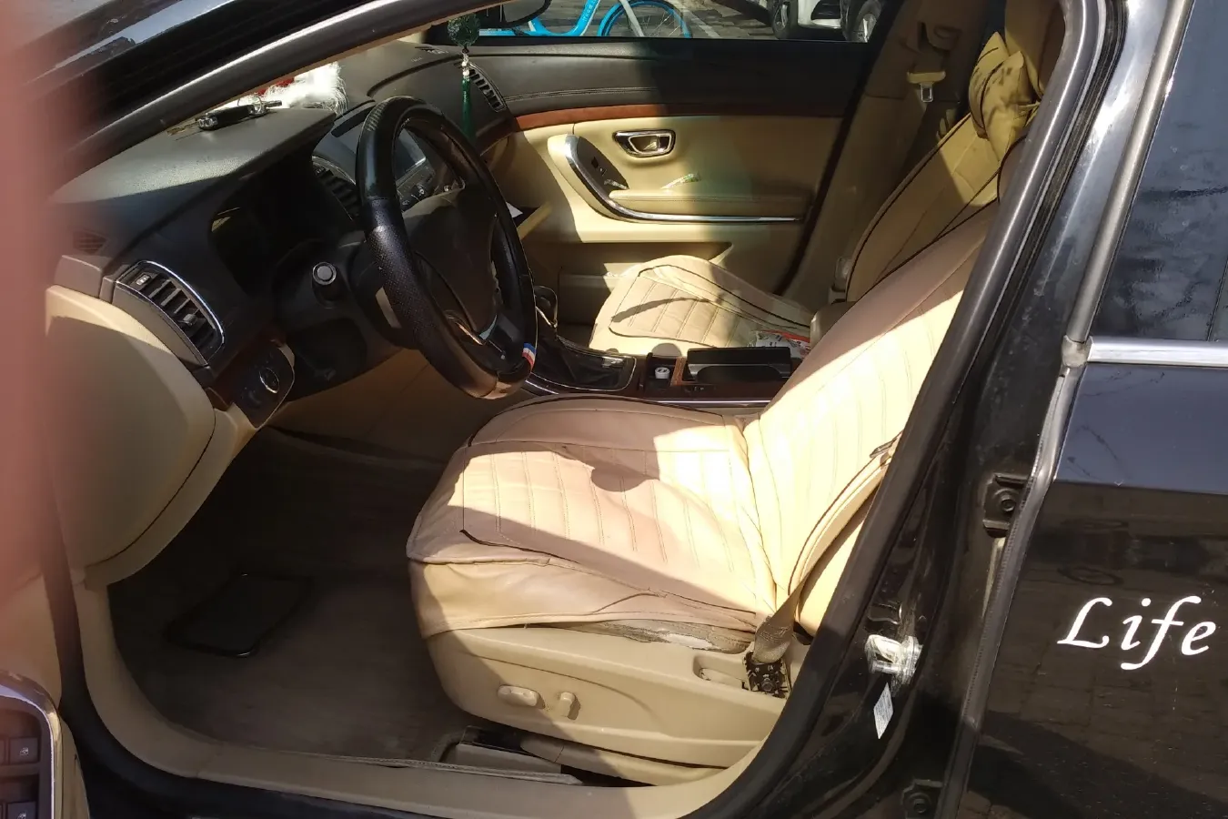 2012 Roewe 950 2.0L 147HP L4 6AT,autocango,china used car exporter,china ev exporter,chinese used car exporter,chinese used ev exporter