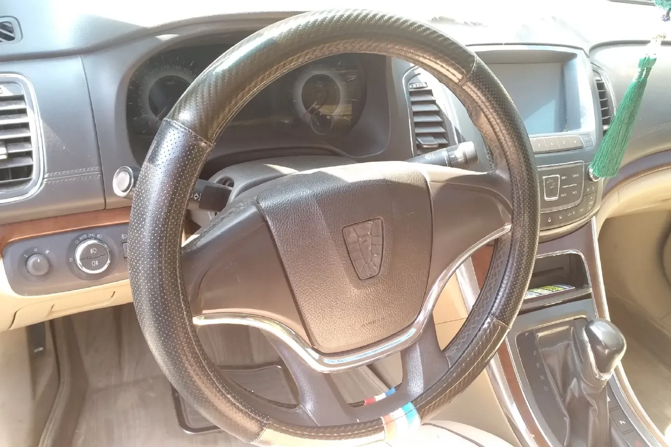 2012 Roewe 950 2.0L 147HP L4 6AT,autocango,china used car exporter,china ev exporter,chinese used car exporter,chinese used ev exporter