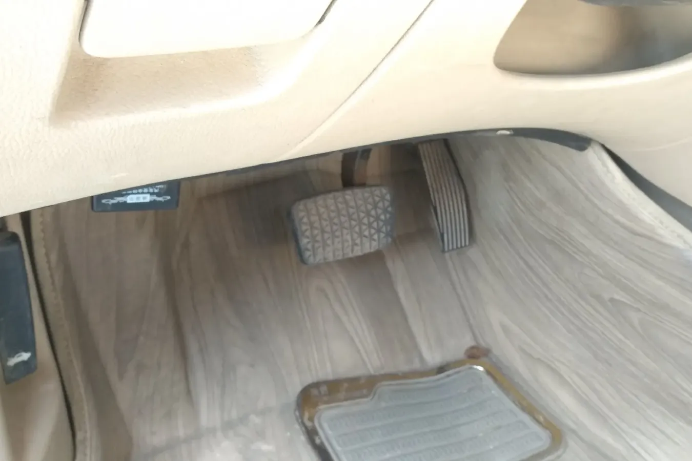 2012 Roewe 950 2.0L 147HP L4 6AT,autocango,china used car exporter,china ev exporter,chinese used car exporter,chinese used ev exporter