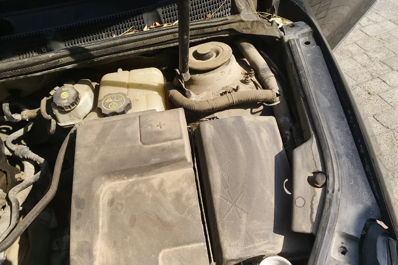 2012 Roewe 950 2.0L 147HP L4 6AT,autocango,china used car exporter,china ev exporter,chinese used car exporter,chinese used ev exporter