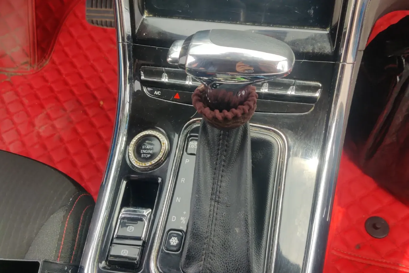 2017 Leopaard CS9 1.5L 113HP L4 CVT,autocango,china used car exporter,china ev exporter,chinese used car exporter,chinese used ev exporter