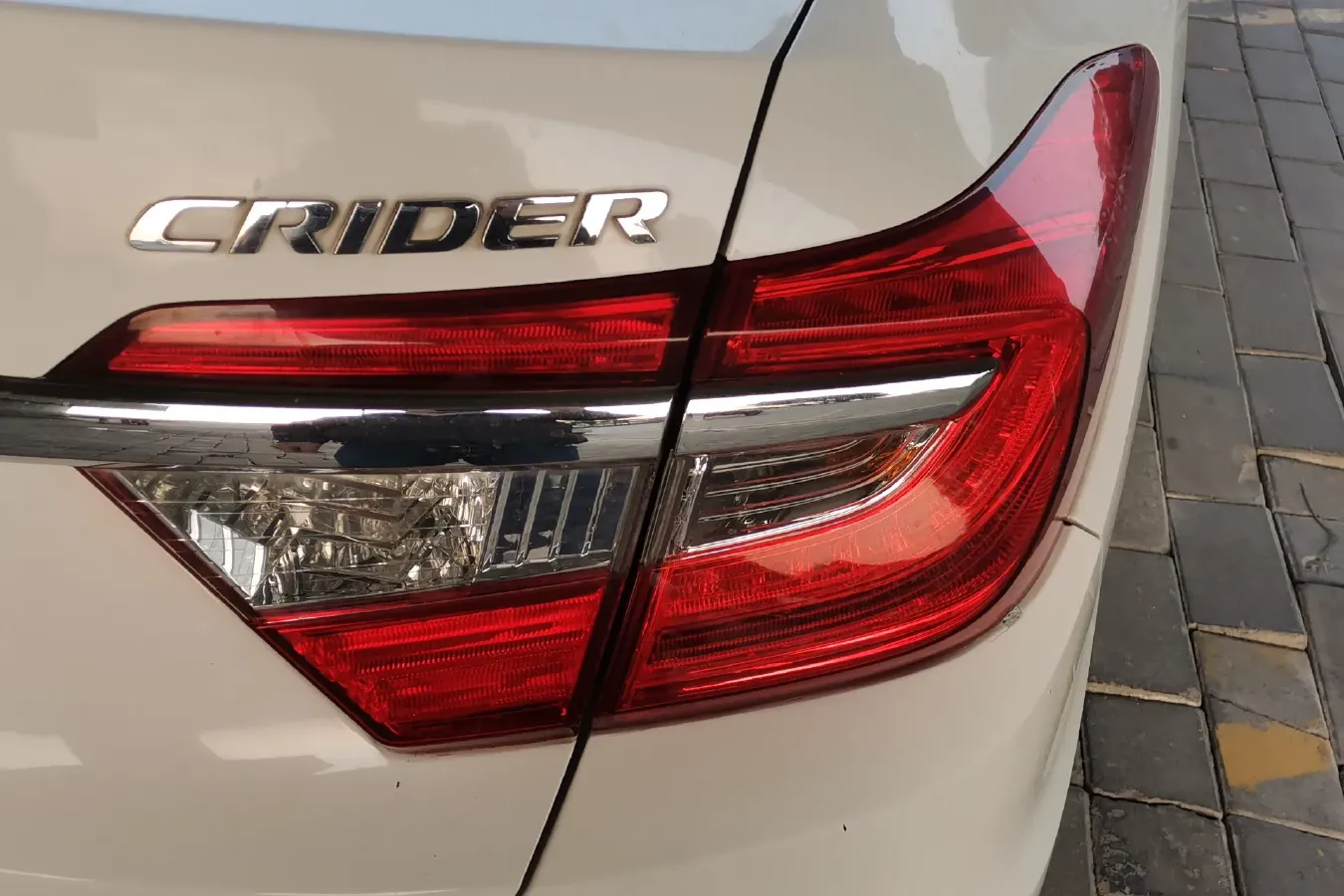 2015 Honda Crider 1.8L 139HP L4 5MT,autocango,china used car exporter,china ev exporter,chinese used car exporter,chinese used ev exporter