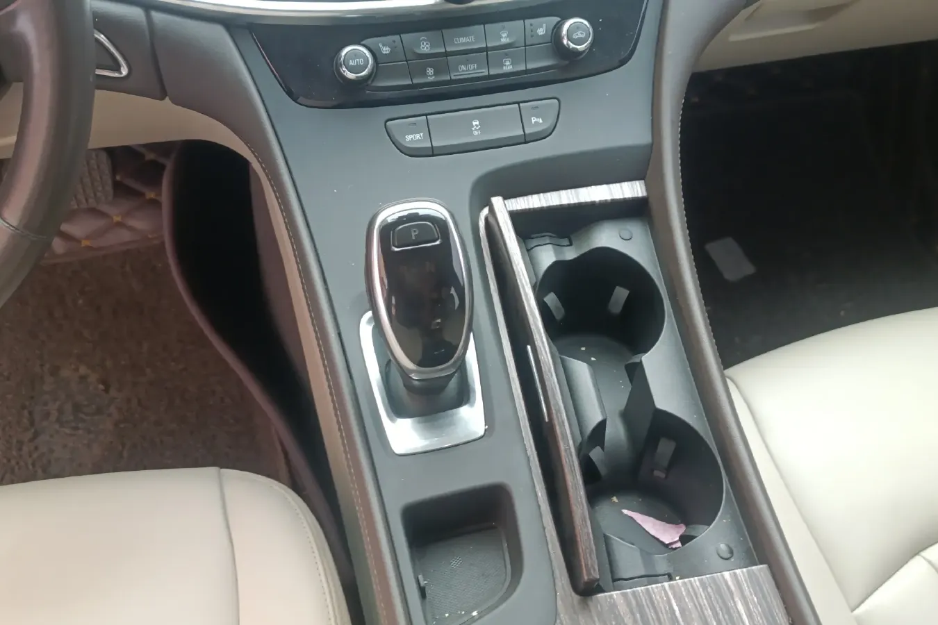 2016 Buick Larcosse 1.5T 170HP L4 7DCT,autocango,china used car exporter,china ev exporter,chinese used car exporter,chinese used ev exporter