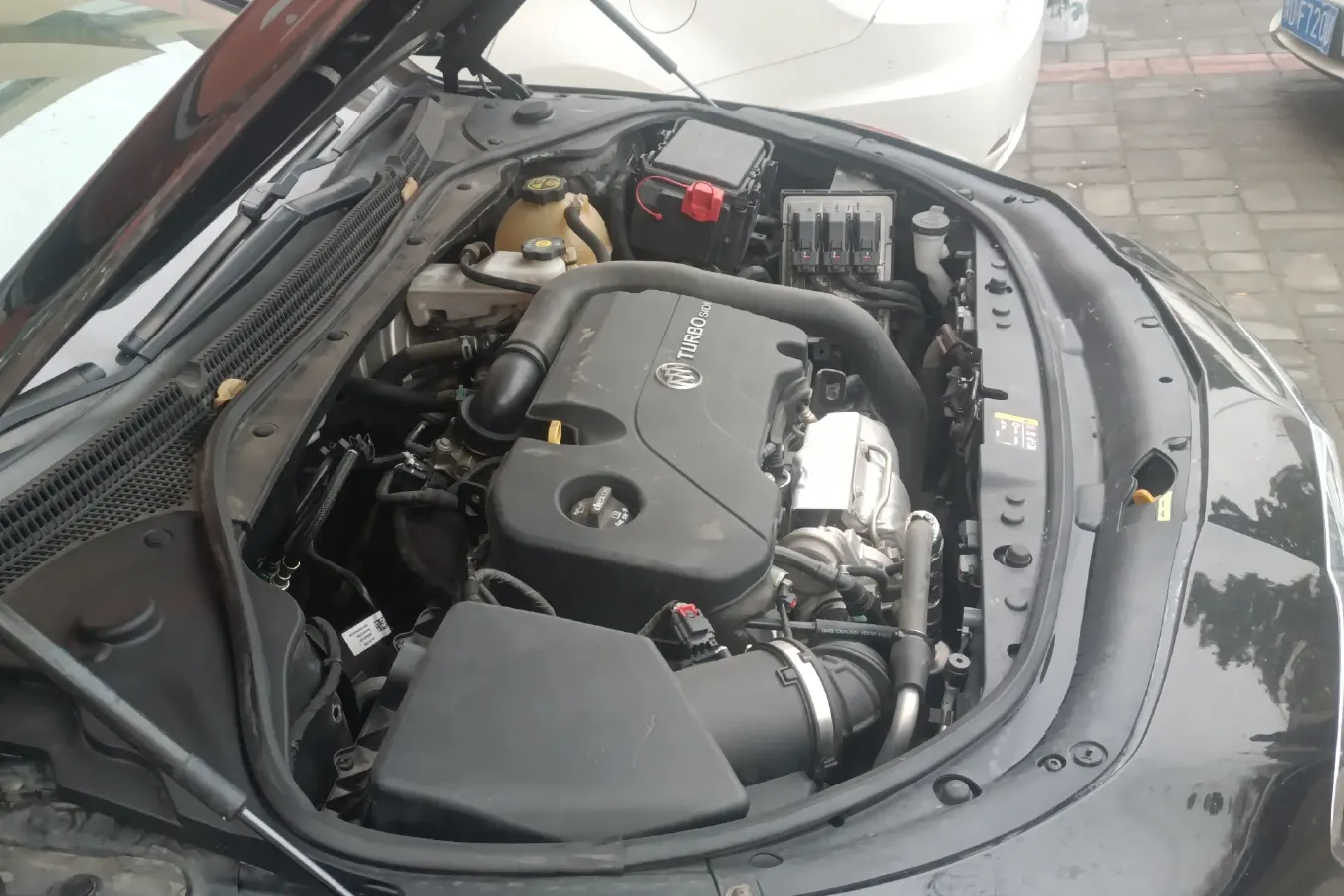 2016 Buick Larcosse 1.5T 170HP L4 7DCT,autocango,china used car exporter,china ev exporter,chinese used car exporter,chinese used ev exporter