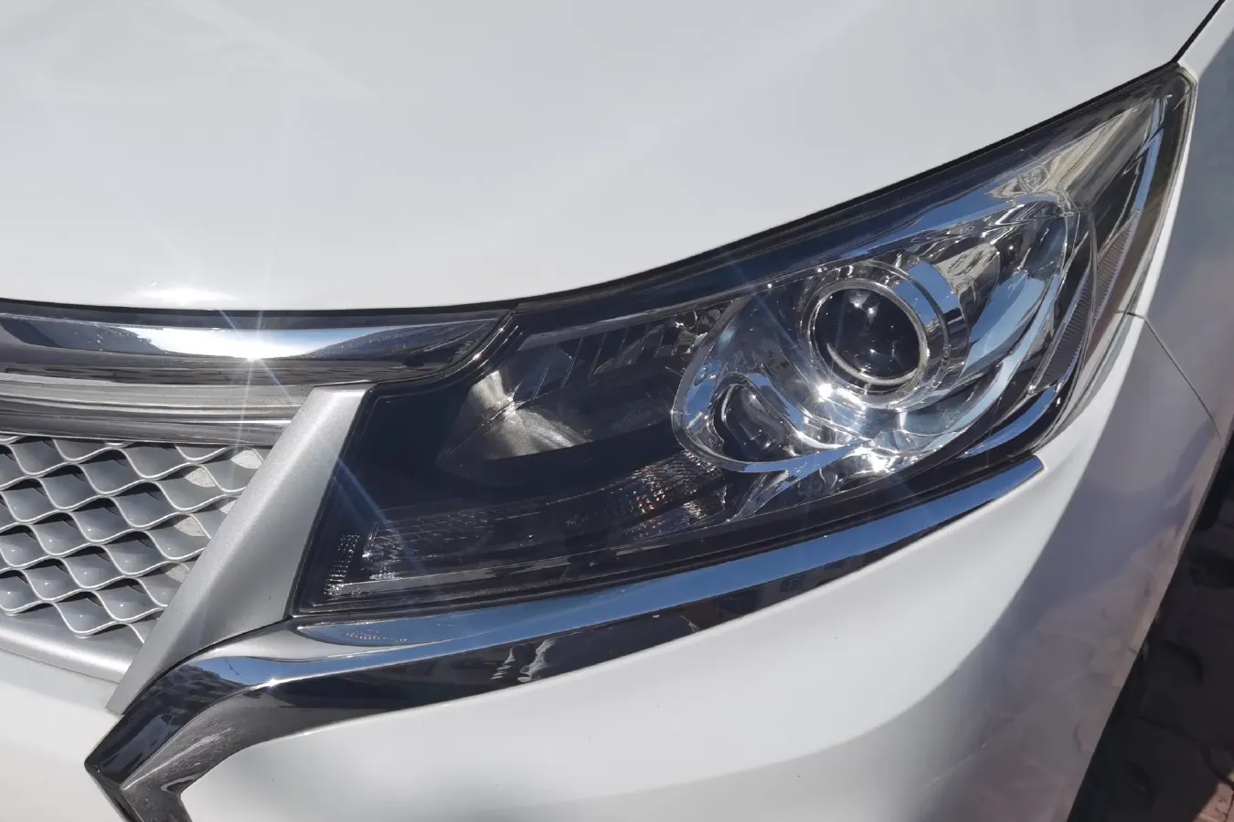 2017 BiSu M3 1.5L 114HP L4 5MT,autocango,china used car exporter,china ev exporter,chinese used car exporter,chinese used ev exporter