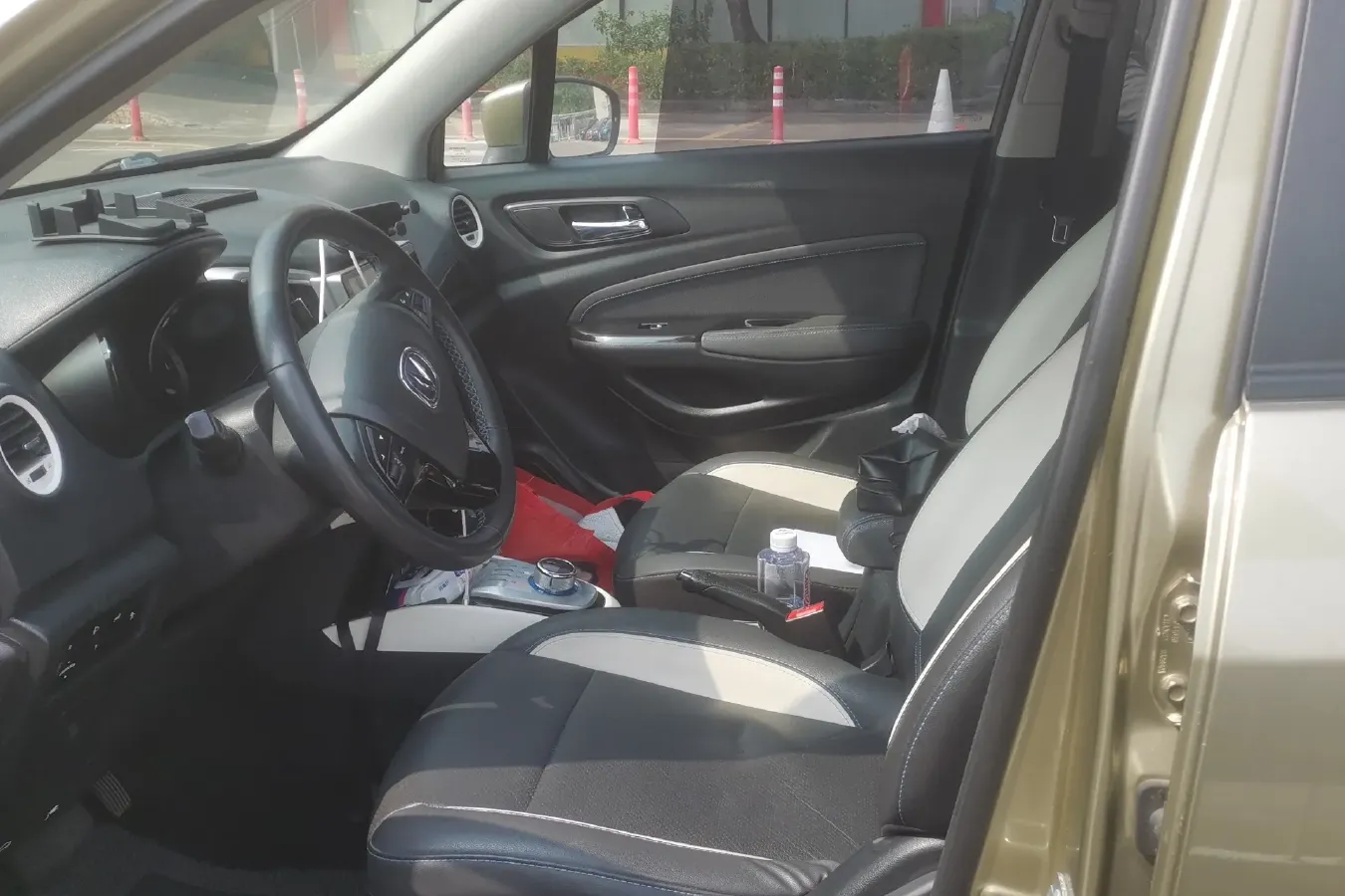 2018 ChangAn CS15 EV BEV 42.92KWH,autocango,china used car exporter,china ev exporter,chinese used car exporter,chinese used ev exporter