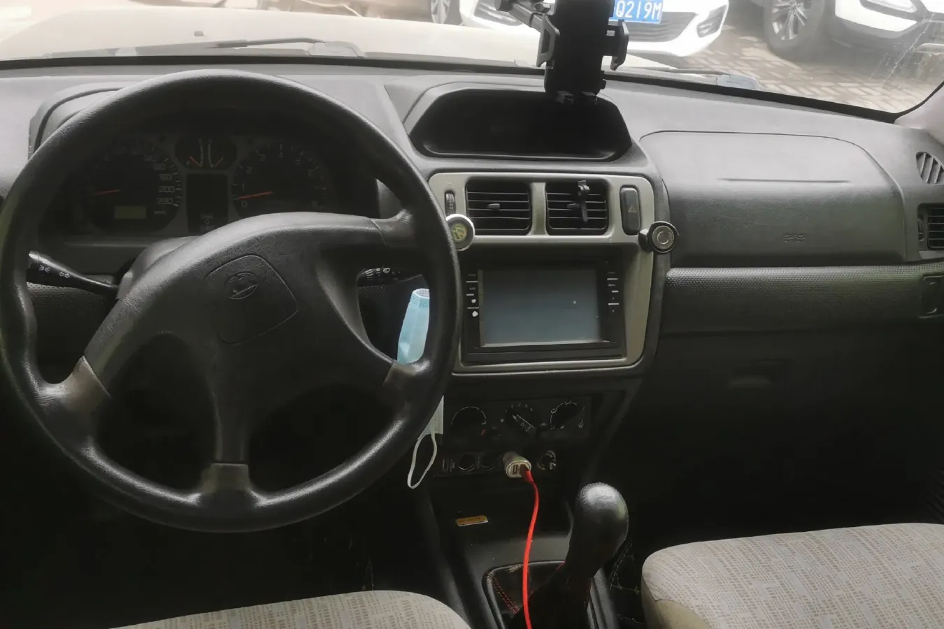 2010 Leopaard FeiTeng 2.0L 121HP L4 5MT,autocango,china used car exporter,china ev exporter,chinese used car exporter,chinese used ev exporter