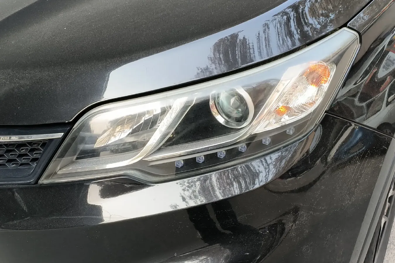 2016 Soueast DX3 1.5L 120HP L4 5MT,autocango,china used car exporter,china ev exporter,chinese used car exporter,chinese used ev exporter