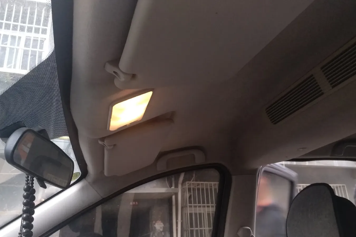 2014 BAIC WeiWang M20 1.5L 102HP L4 5MT,autocango,china used car exporter,china ev exporter,chinese used car exporter,chinese used ev exporter