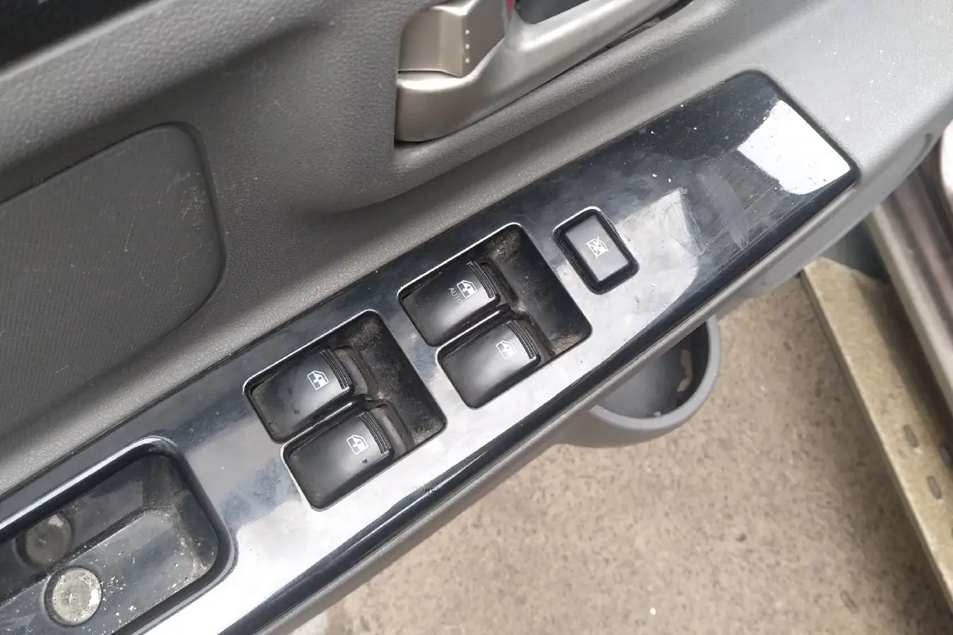 2014 BAIC WeiWang M20 1.5L 102HP L4 5MT,autocango,china used car exporter,china ev exporter,chinese used car exporter,chinese used ev exporter