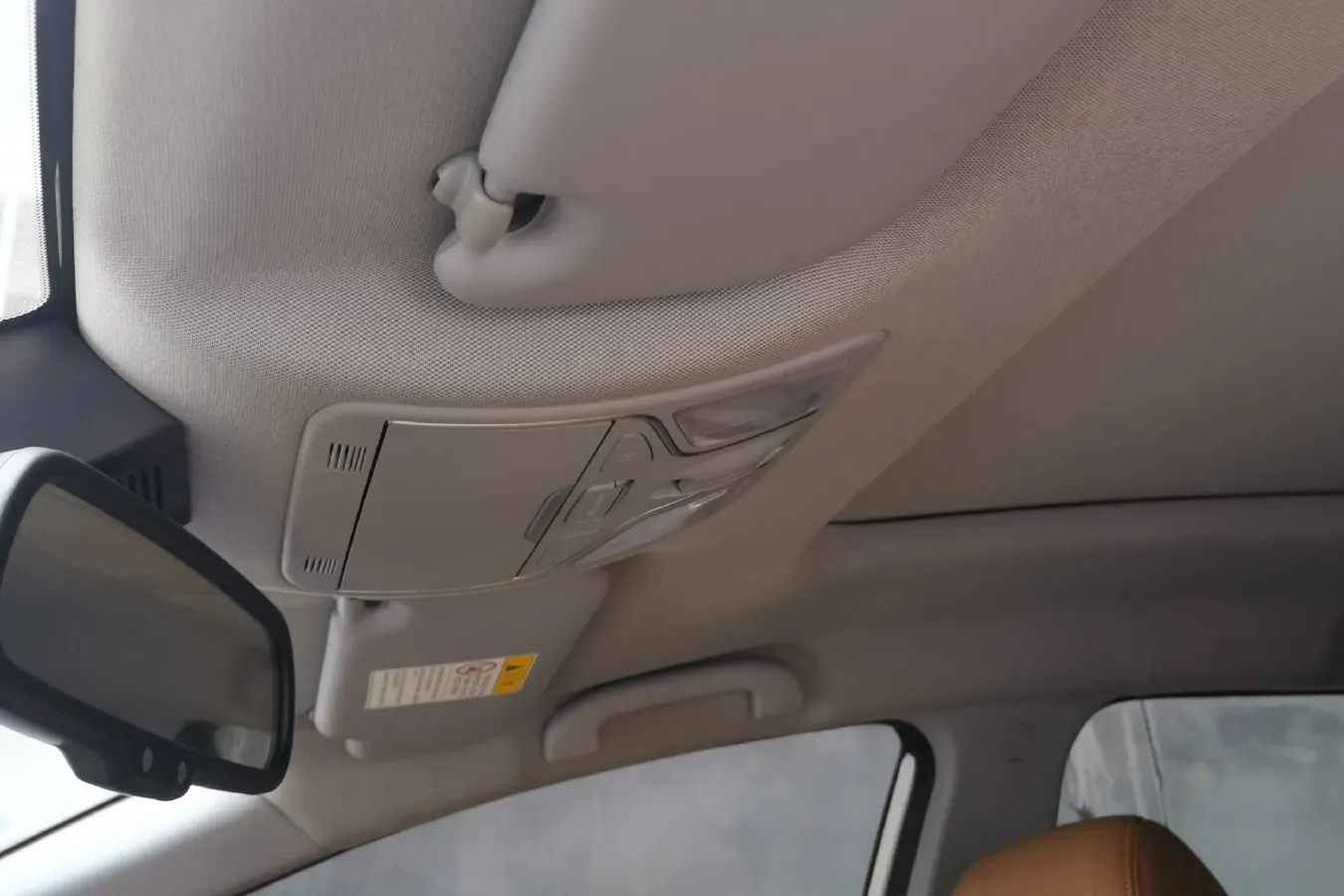 2020 Luxgen URX 1.8T 204HP L4 6AT,autocango,china used car exporter,china ev exporter,chinese used car exporter,chinese used ev exporter