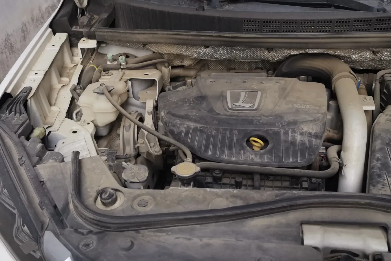 2020 Luxgen URX 1.8T 204HP L4 6AT,autocango,china used car exporter,china ev exporter,chinese used car exporter,chinese used ev exporter