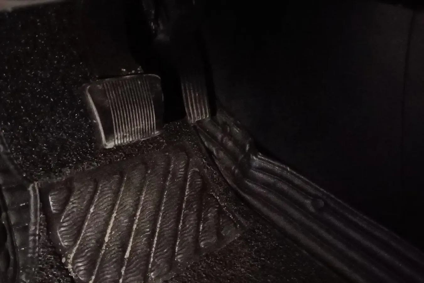 2018 Jeep Commander 2.0T 234HP L4 9AT,autocango,china used car exporter,china ev exporter,chinese used car exporter,chinese used ev exporter