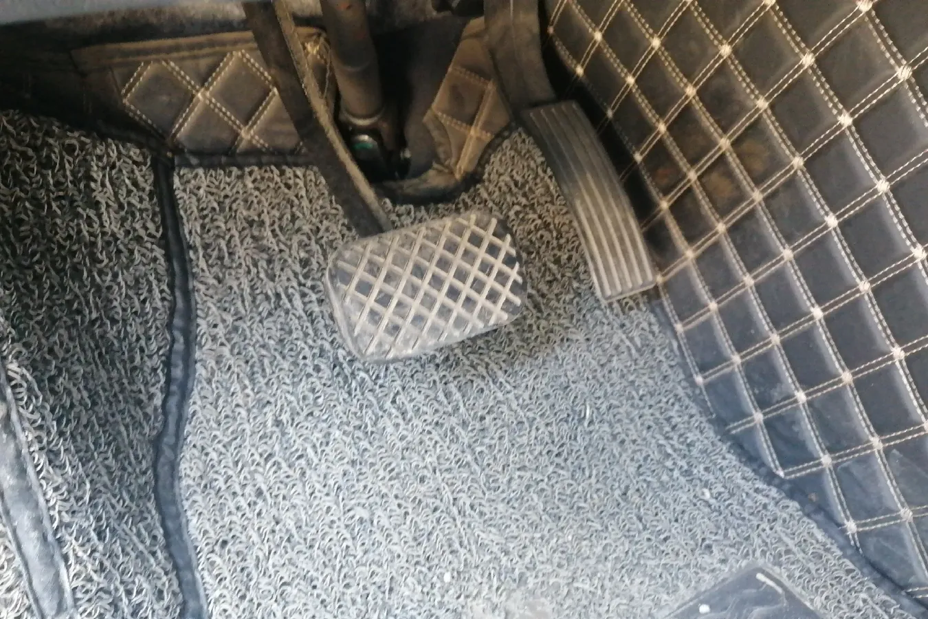 2019 BaoJun RM-5 1.5T 147HP L4 CVT,autocango,china used car exporter,china ev exporter,chinese used car exporter,chinese used ev exporter