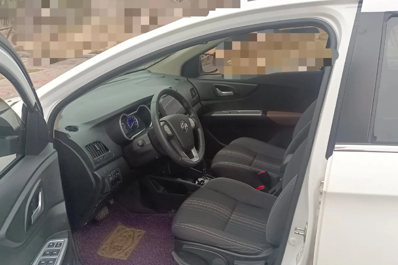 2016 DongFeng Aeolus AX3 1.5L 116HP L4 4AT,autocango,china used car exporter,china ev exporter,chinese used car exporter,chinese used ev exporter