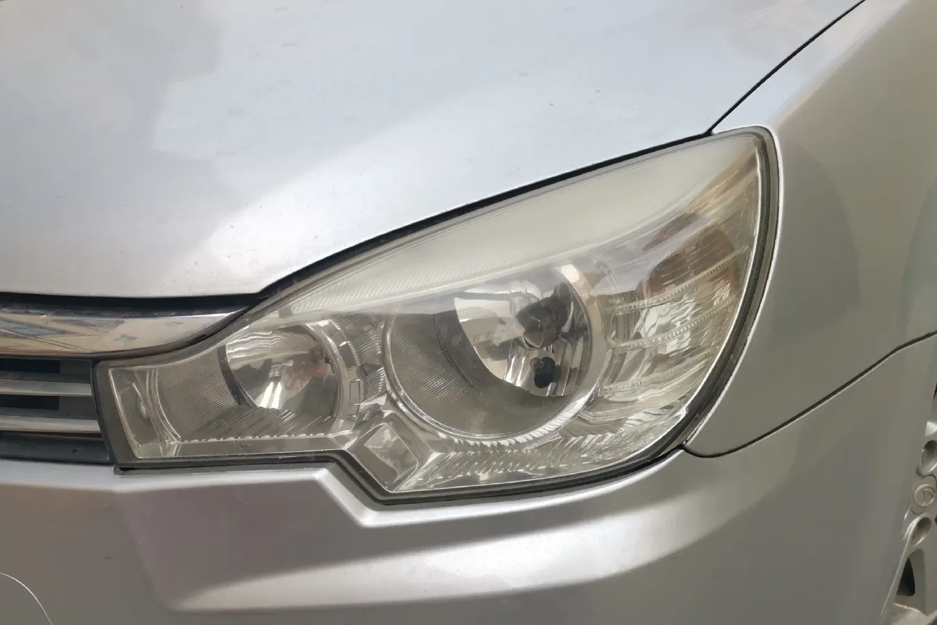 2012 Soueast V3 1.5L 120HP L4 5MT,autocango,china used car exporter,china ev exporter,chinese used car exporter,chinese used ev exporter