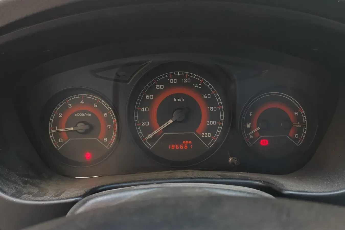 2012 Soueast V3 1.5L 120HP L4 5MT,autocango,china used car exporter,china ev exporter,chinese used car exporter,chinese used ev exporter