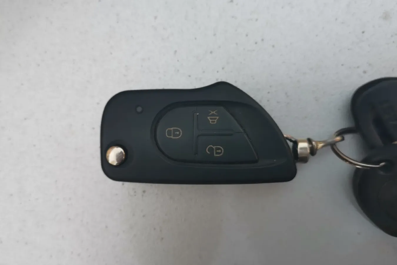 2012 Soueast V3 1.5L 120HP L4 5MT,autocango,china used car exporter,china ev exporter,chinese used car exporter,chinese used ev exporter