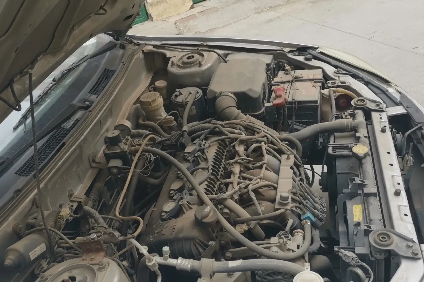 2012 Soueast V3 1.5L 120HP L4 5MT,autocango,china used car exporter,china ev exporter,chinese used car exporter,chinese used ev exporter