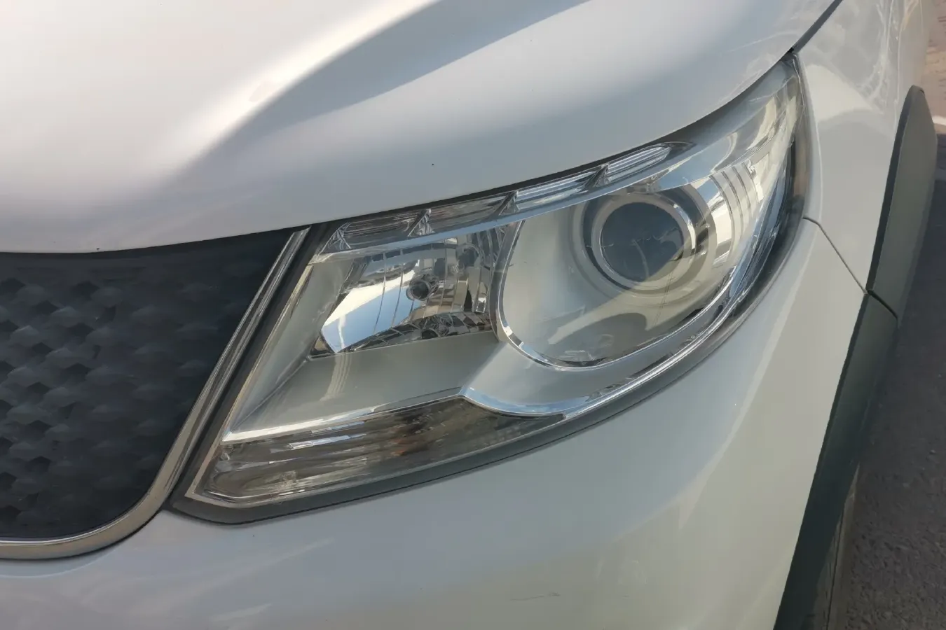 2015 DongFeng Forthing Joyear X3 1.5L 120HP L4 5MT,autocango,china used car exporter,china ev exporter,chinese used car exporter,chinese used ev exporter