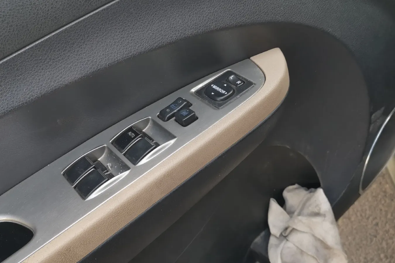 2015 DongFeng Forthing Joyear X3 1.5L 120HP L4 5MT,autocango,china used car exporter,china ev exporter,chinese used car exporter,chinese used ev exporter