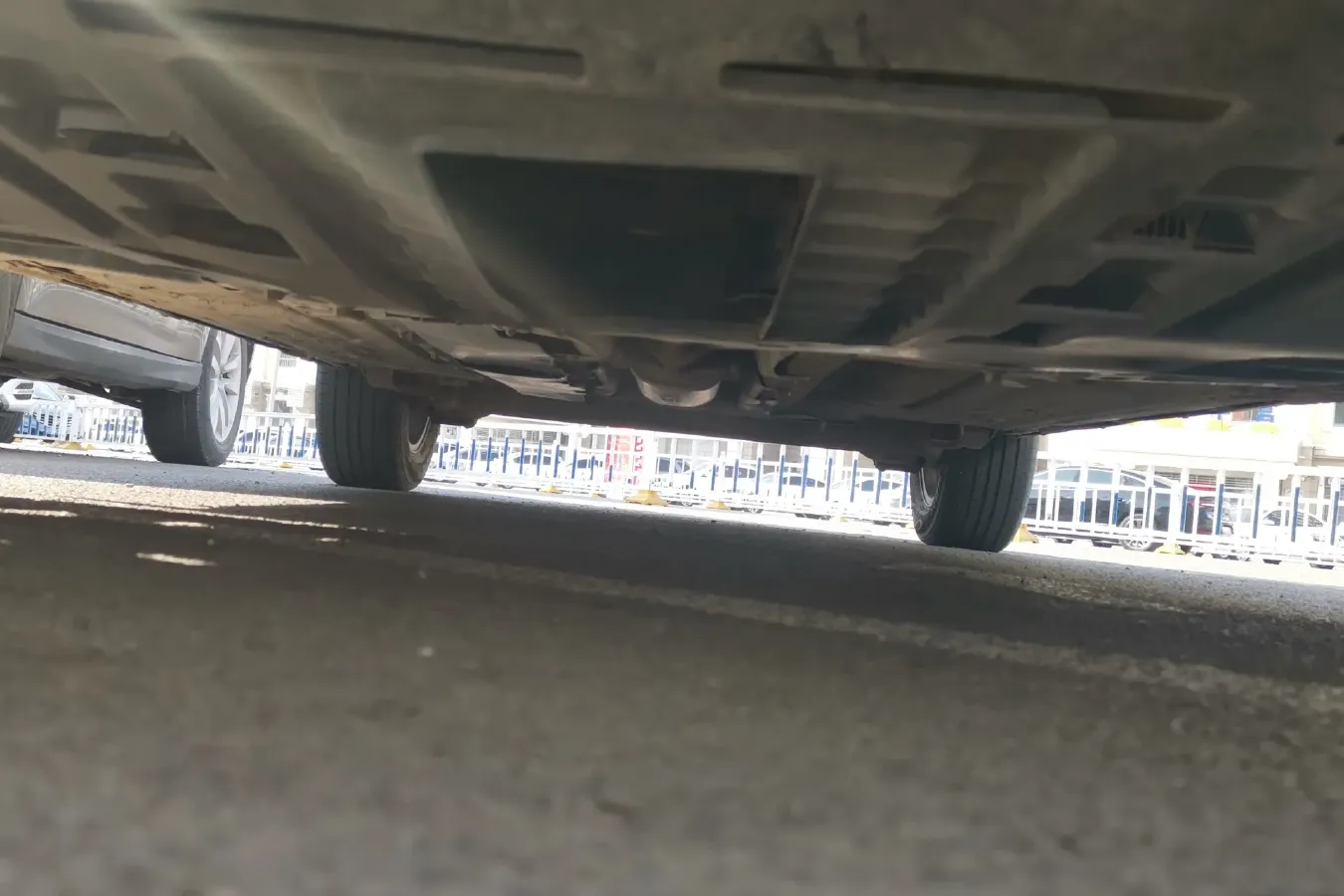 2015 DongFeng Forthing Joyear X3 1.5L 120HP L4 5MT,autocango,china used car exporter,china ev exporter,chinese used car exporter,chinese used ev exporter