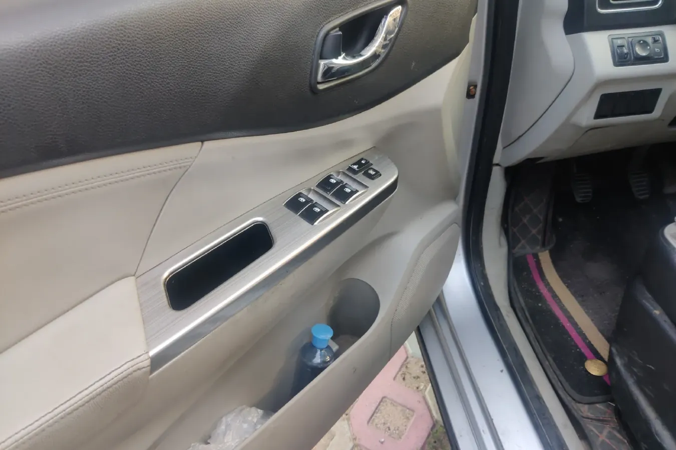 2016 DongFeng Forthing S500 1.5L 120HP L4 5MT,autocango,china used car exporter,china ev exporter,chinese used car exporter,chinese used ev exporter