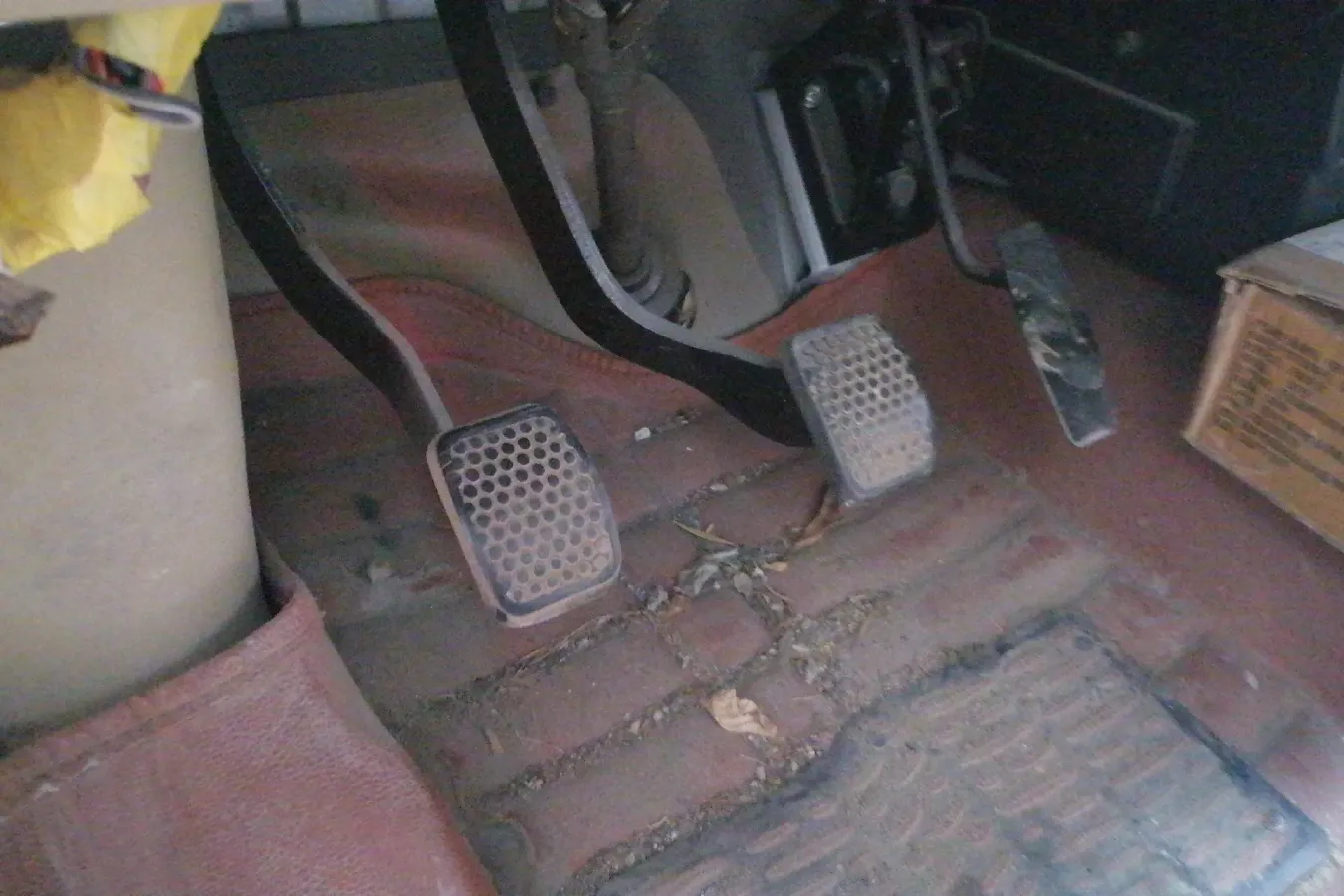 2019 DongFeng DFSK C35 1.5L 112HP L4 5MT,autocango,china used car exporter,china ev exporter,chinese used car exporter,chinese used ev exporter