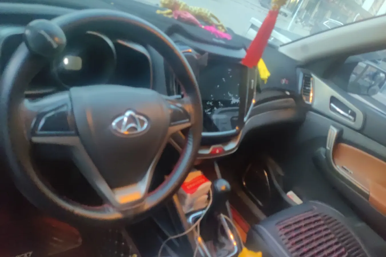 2016 ChangAn Oshan CX70 1.6L 117HP L4 5MT,autocango,china used car exporter,china ev exporter,chinese used car exporter,chinese used ev exporter