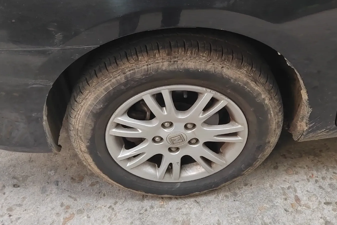 2014 Zotye Z300 1.5L 113HP L4 5MT,autocango,china used car exporter,china ev exporter,chinese used car exporter,chinese used ev exporter