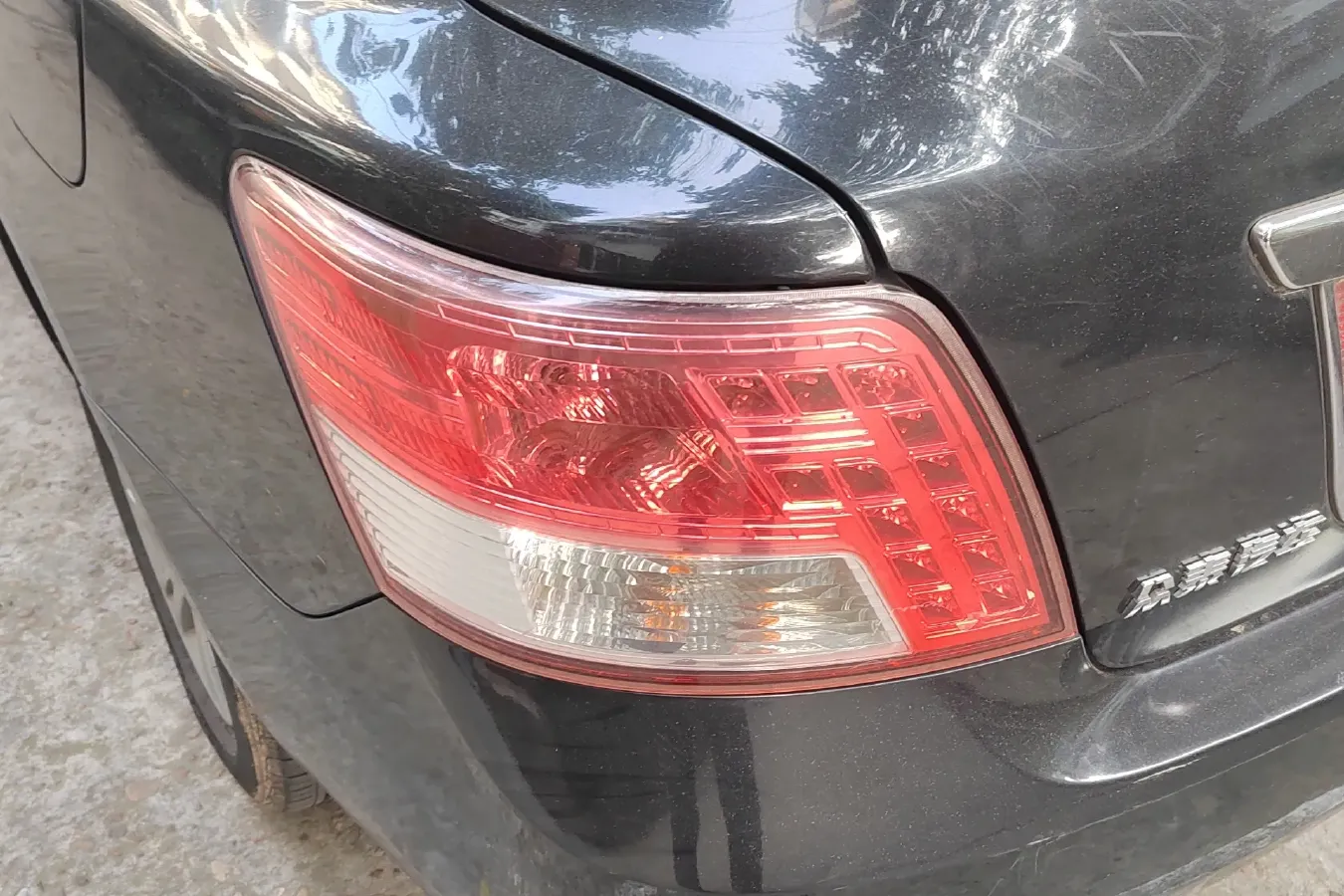 2014 Zotye Z300 1.5L 113HP L4 5MT,autocango,china used car exporter,china ev exporter,chinese used car exporter,chinese used ev exporter