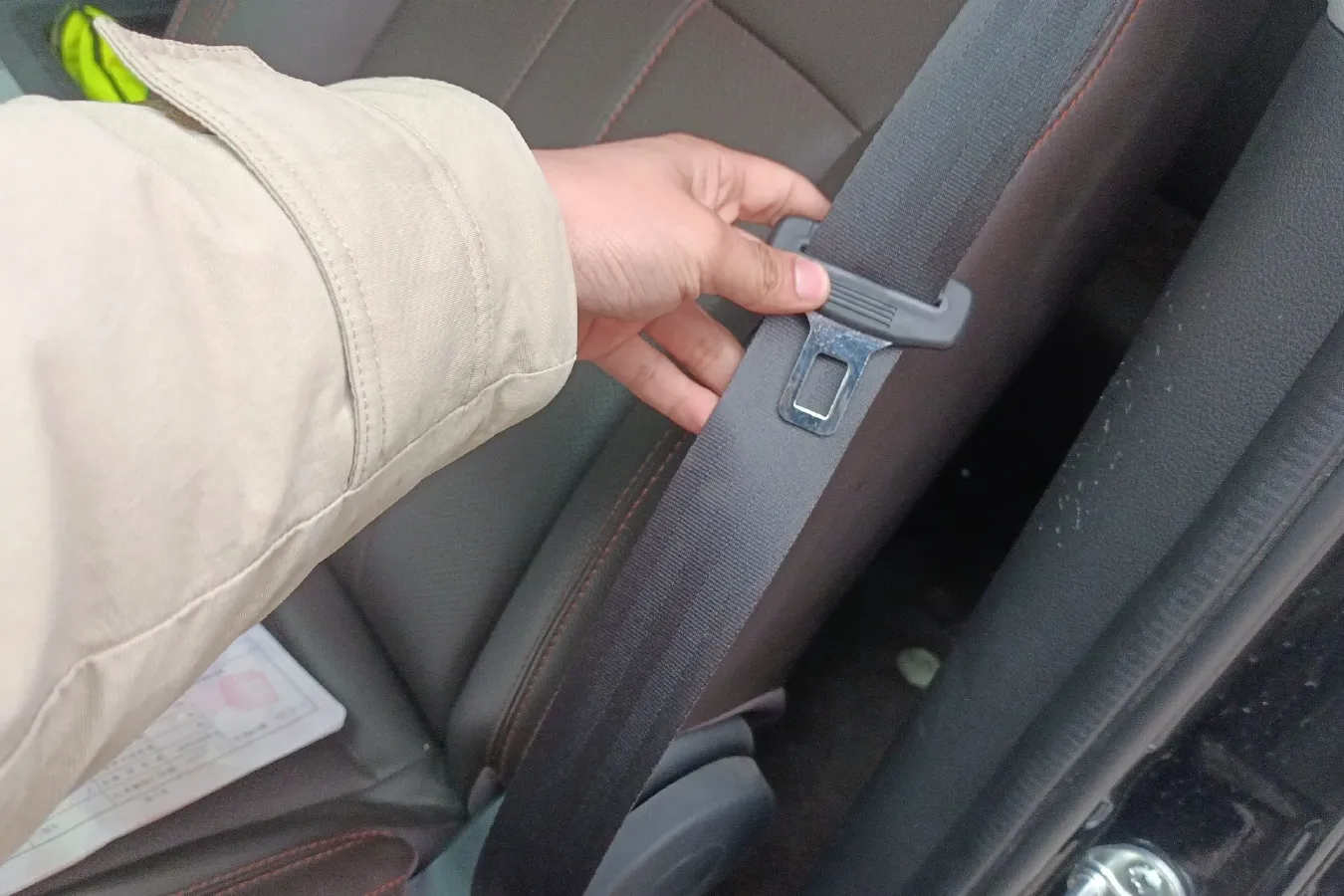 2021 DongFeng Forthing LingZhi Plus 2.0L 117HP L4 6MT,autocango,china used car exporter,china ev exporter,chinese used car exporter,chinese used ev exporter