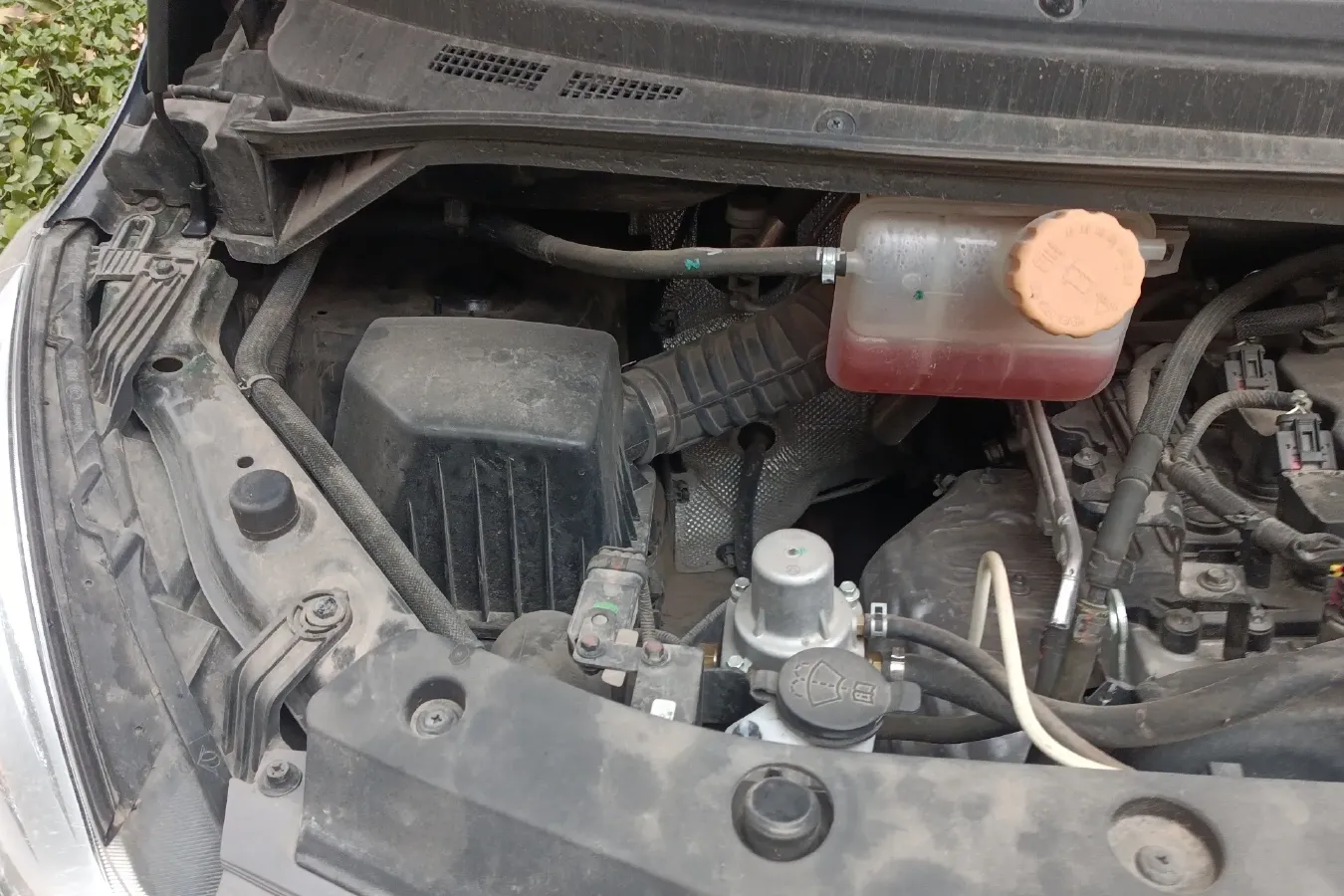 2021 DongFeng Forthing LingZhi Plus 2.0L 117HP L4 6MT,autocango,china used car exporter,china ev exporter,chinese used car exporter,chinese used ev exporter