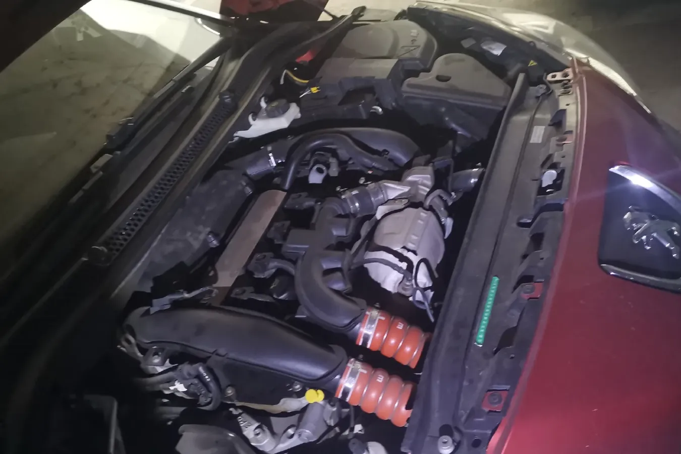 2011 Peugeot RCZ 1.6T 156HP L4 6AT,autocango,china used car exporter,china ev exporter,chinese used car exporter,chinese used ev exporter