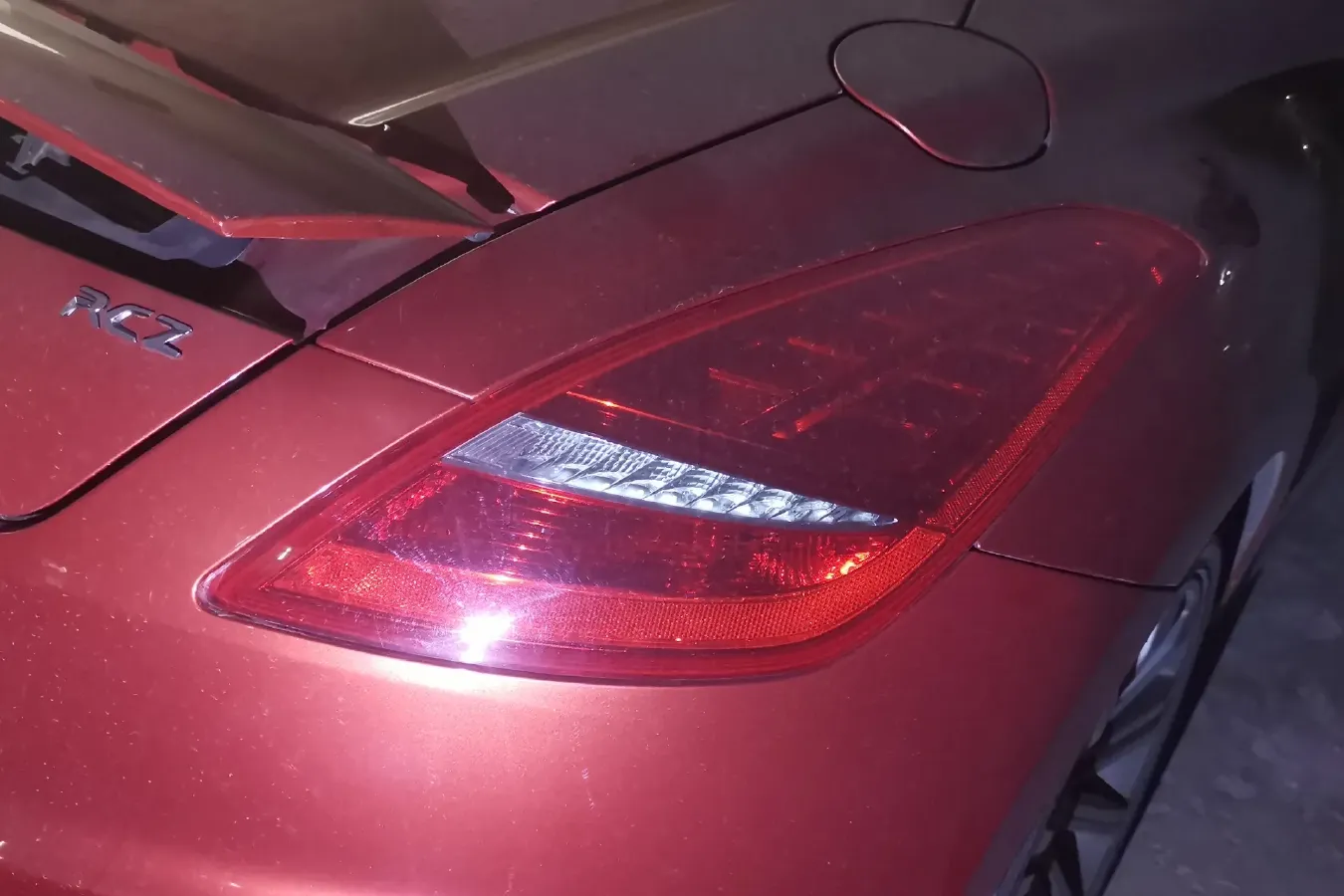 2011 Peugeot RCZ 1.6T 156HP L4 6AT,autocango,china used car exporter,china ev exporter,chinese used car exporter,chinese used ev exporter