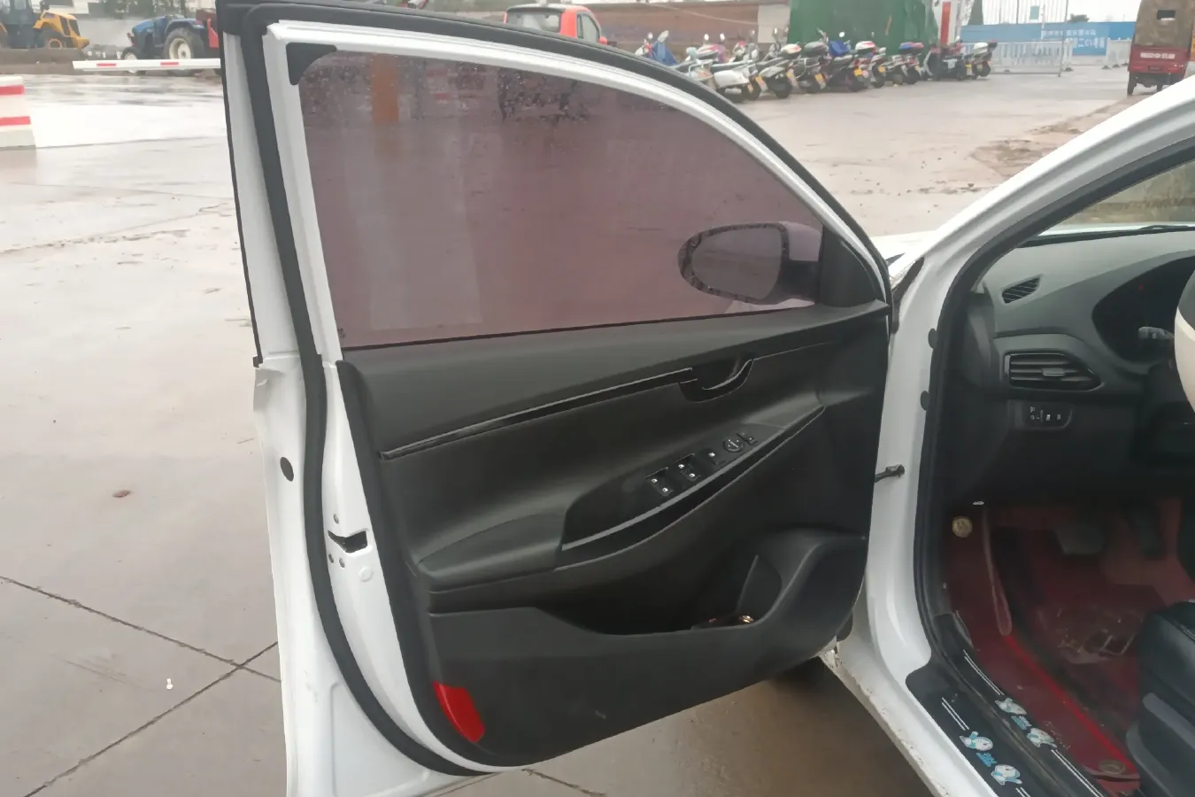 2020 Hyundai Celesta 1.6L 123HP L4 6AT,autocango,china used car exporter,china ev exporter,chinese used car exporter,chinese used ev exporter