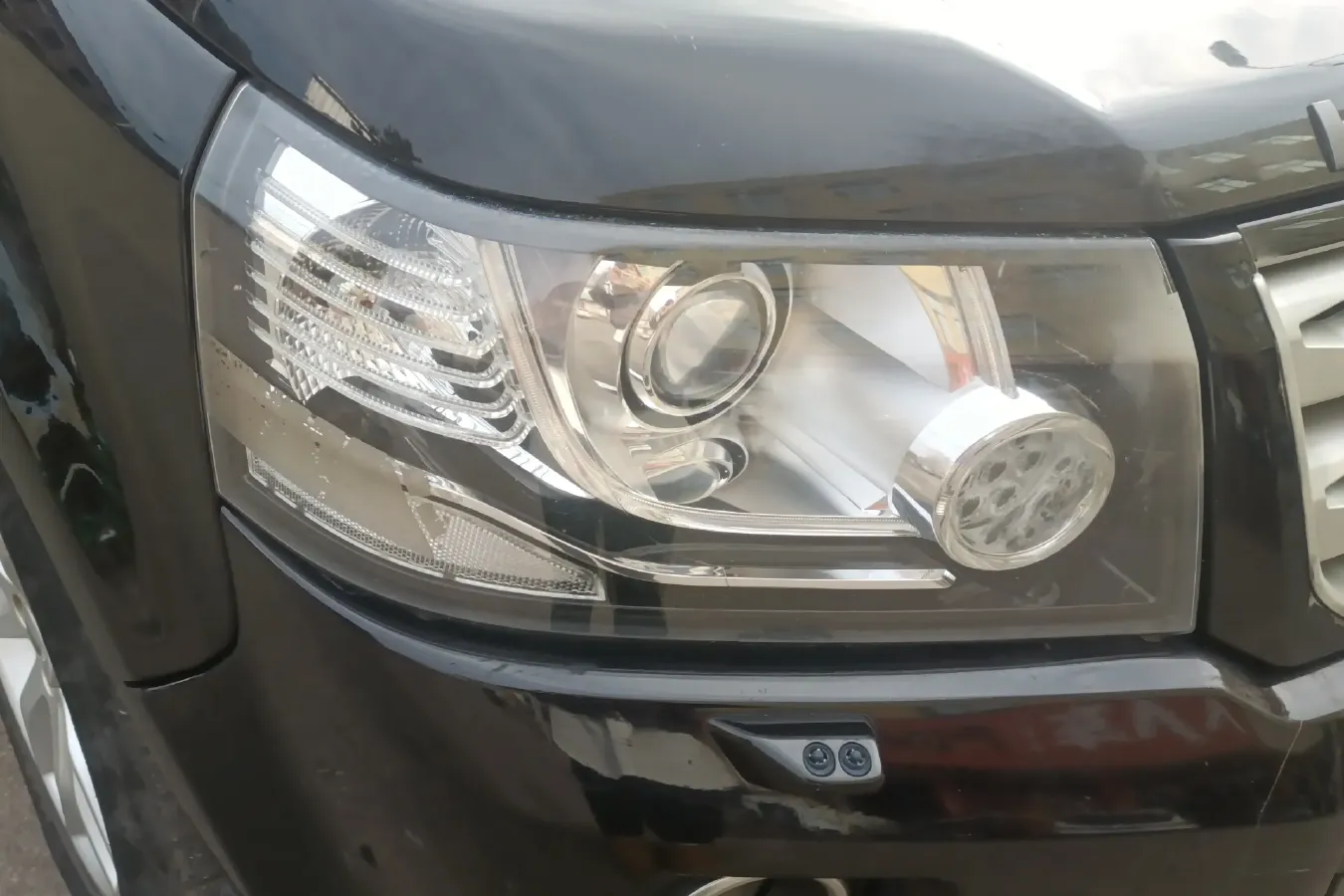 2012 Land Rover Freelander 2 2.0T 240HP L4 6AT,autocango,china used car exporter,china ev exporter,chinese used car exporter,chinese used ev exporter