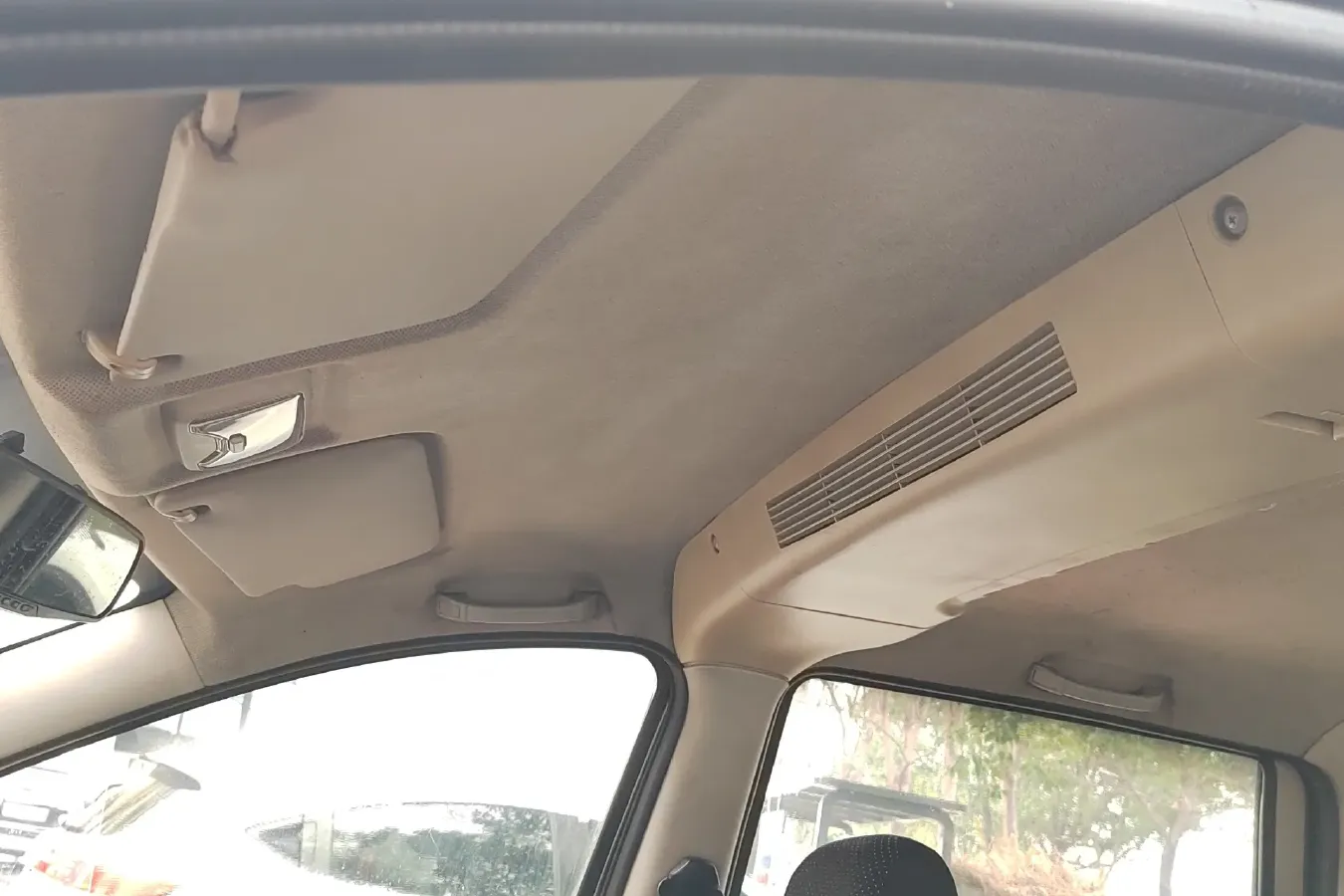 2014 DongFeng Fengon Fengon 330 1.5L 109HP L4 5MT,autocango,china used car exporter,china ev exporter,chinese used car exporter,chinese used ev exporter