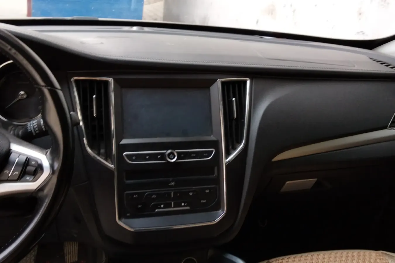 2017 Zotye SR7 1.5T 150HP L4 5MT,autocango,china used car exporter,china ev exporter,chinese used car exporter,chinese used ev exporter