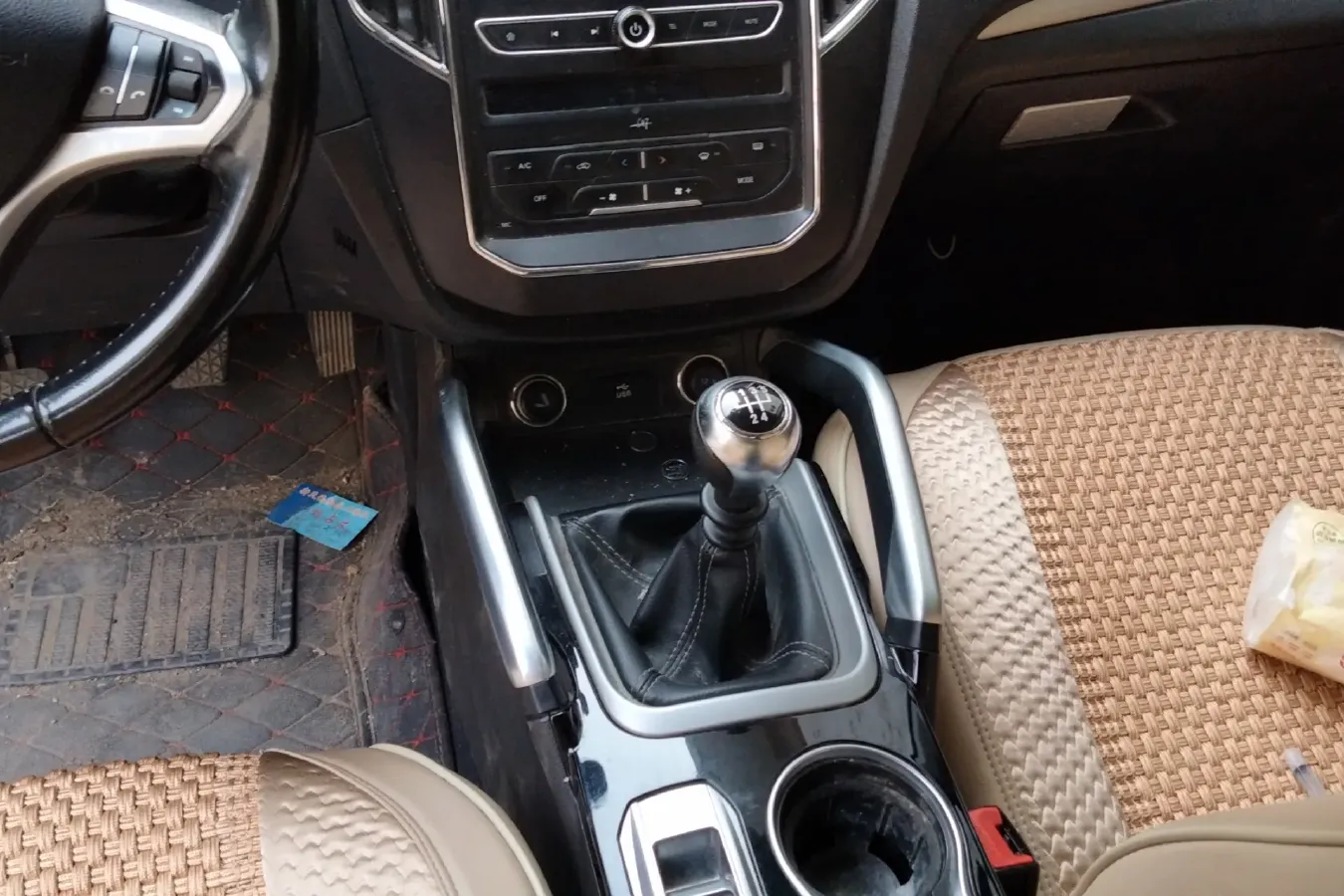 2017 Zotye SR7 1.5T 150HP L4 5MT,autocango,china used car exporter,china ev exporter,chinese used car exporter,chinese used ev exporter