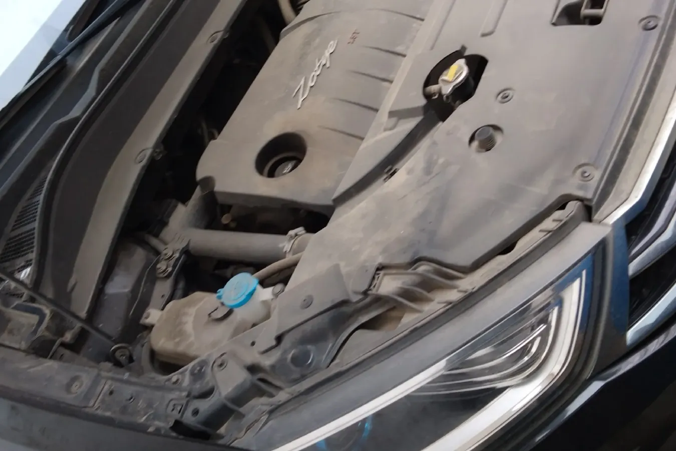 2017 Zotye SR7 1.5T 150HP L4 5MT,autocango,china used car exporter,china ev exporter,chinese used car exporter,chinese used ev exporter