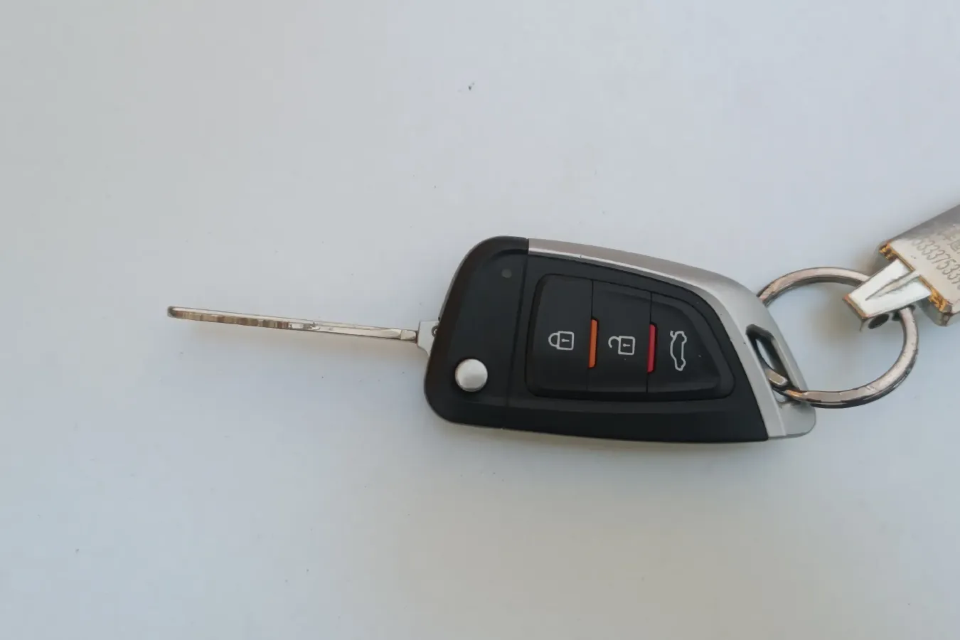 2010 WuLing HongGuang 1.2L 86HP L4 5MT,autocango,china used car exporter,china ev exporter,chinese used car exporter,chinese used ev exporter