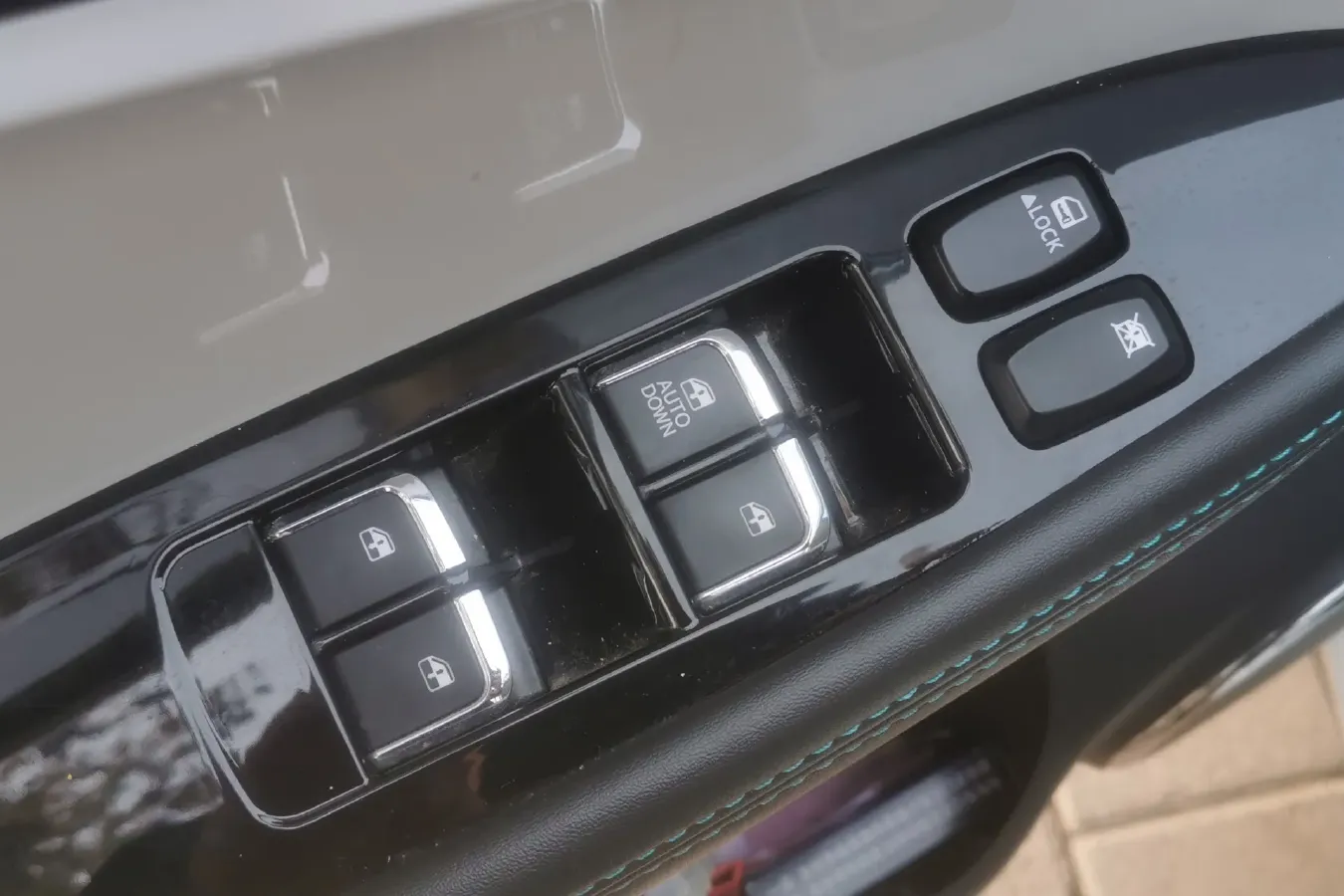 2017 JAC iEV7 BEV 24KWH,autocango,china used car exporter,china ev exporter,chinese used car exporter,chinese used ev exporter