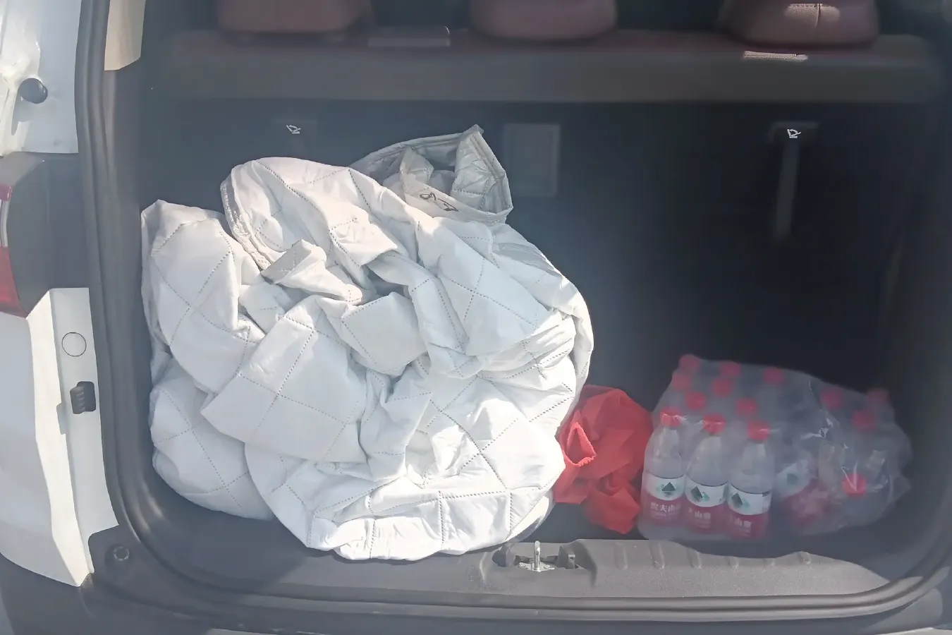 2017 ChangAn Oshan A800 1.6L 125HP L4 5MT,autocango,china used car exporter,china ev exporter,chinese used car exporter,chinese used ev exporter