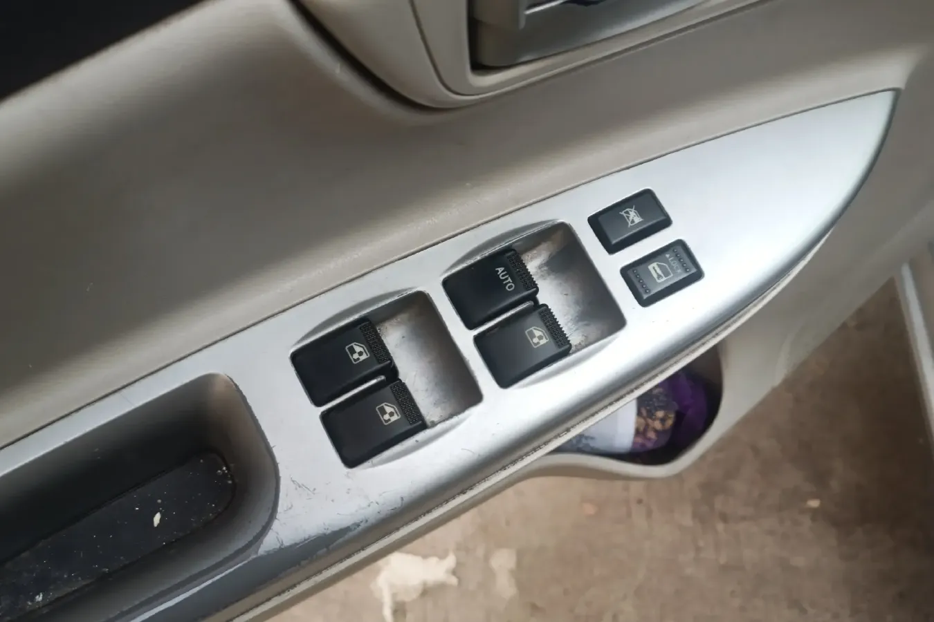 2012 ChangAn Alsvin V5 1.5L 114HP L4 5MT,autocango,china used car exporter,china ev exporter,chinese used car exporter,chinese used ev exporter