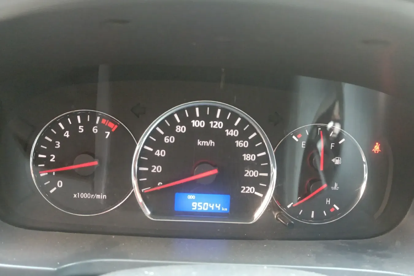 2012 ChangAn Alsvin V5 1.5L 114HP L4 5MT,autocango,china used car exporter,china ev exporter,chinese used car exporter,chinese used ev exporter