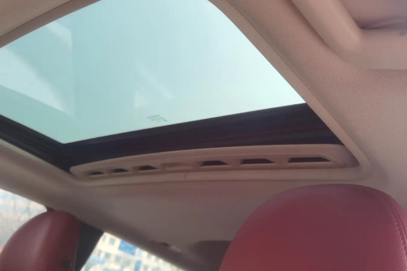 2012 Volvo C30 2.0L 145HP L4 6DCT,autocango,china used car exporter,china ev exporter,chinese used car exporter,chinese used ev exporter